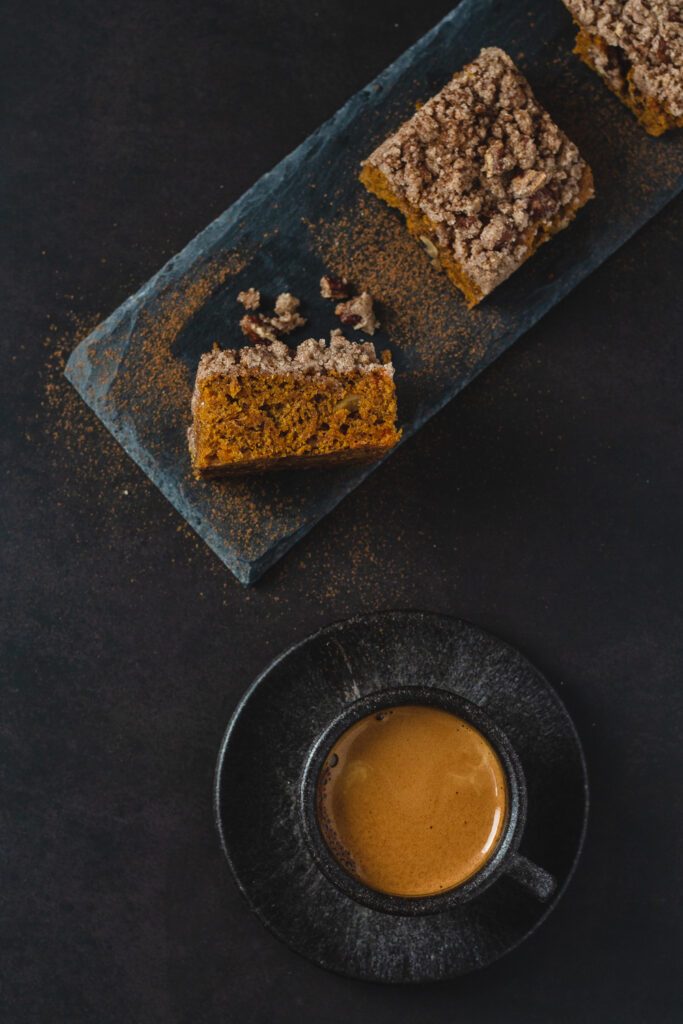food-photography-espresso-cake-flatlay-Melanie-Böhme